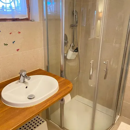 Holidayhome Sauna Kyselka Ferienhaus *